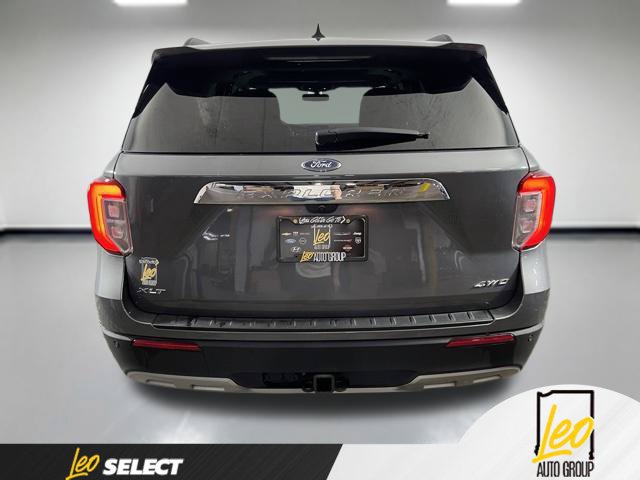 Used 2024 Ford Explorer XLT w/ Equipment Group 202A AWD/4WD image 7