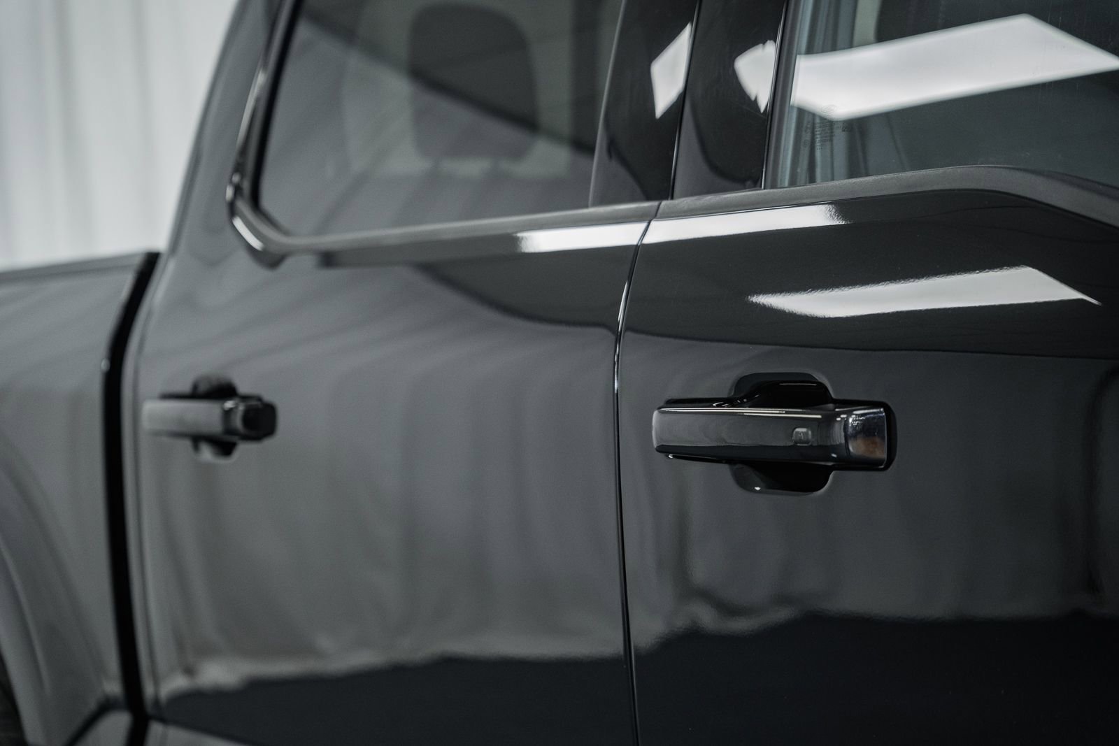 Certified 2023 Ford F150 Lariat w/ Equipment Group 502A High image 13