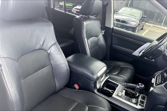 Used 2019 Toyota Land Cruiser AWD/4WD image 7