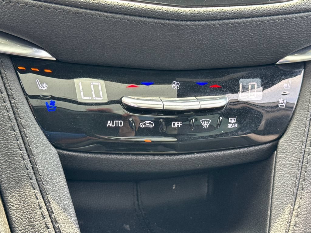 Certified 2024 Cadillac XT5 Premium Luxury w/ Technology Package FWD image 26