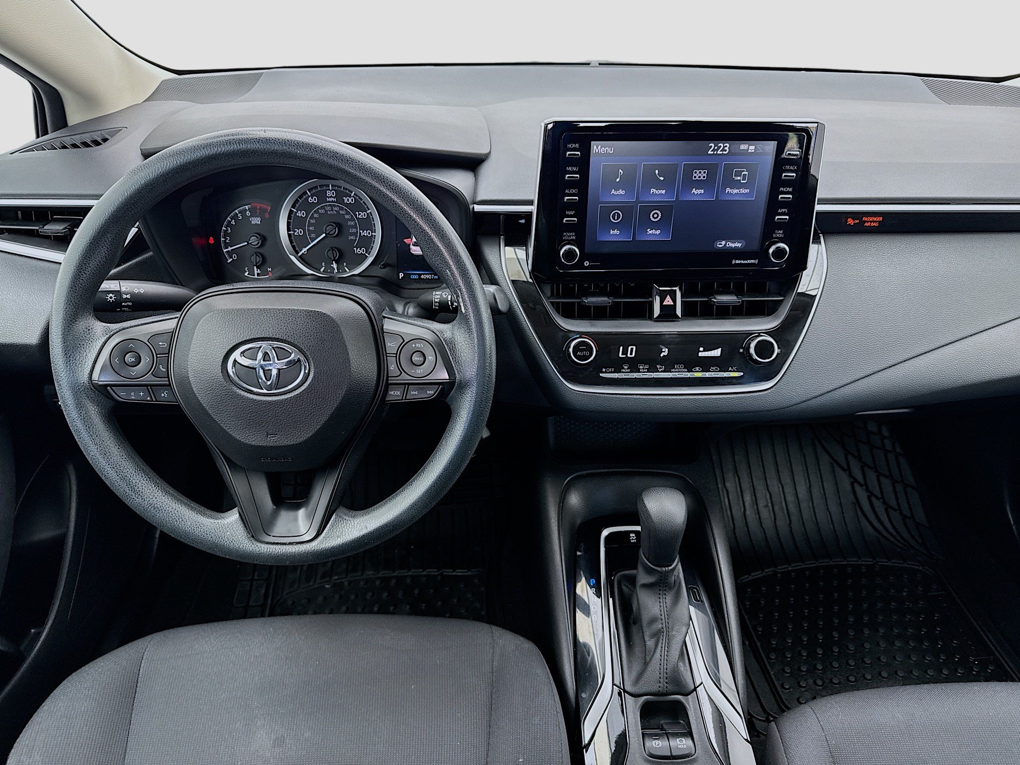 Used 2021 Toyota Corolla LE w/ Carpet Mat Package (TMS) FWD image 14