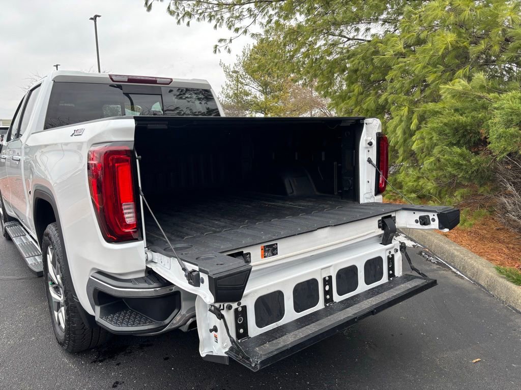 Used 2023 GMC Sierra 1500 SLT w/ SLT Premium Package image 22
