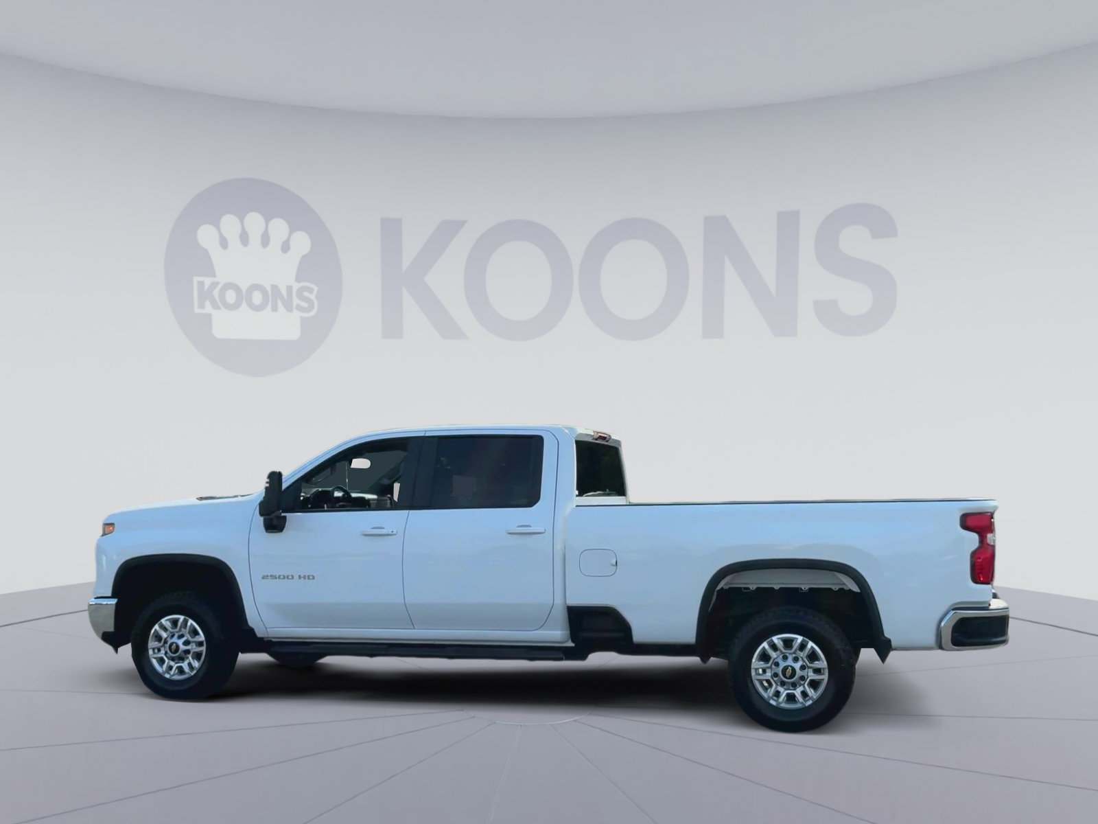 Used 2025 Chevrolet Silverado 2500 LT w/ Convenience Package AWD/4WD image 10