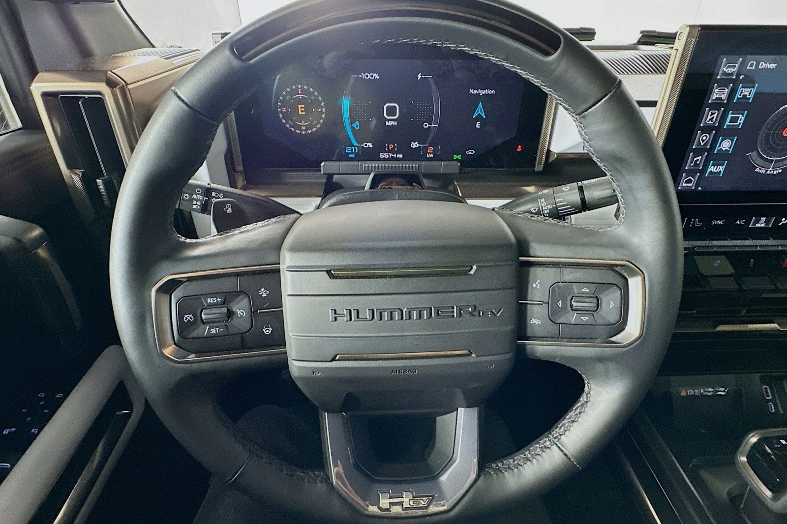 Used 2025 GMC Hummer EV 3X w/ LPO, Cargo Utility Package image 19