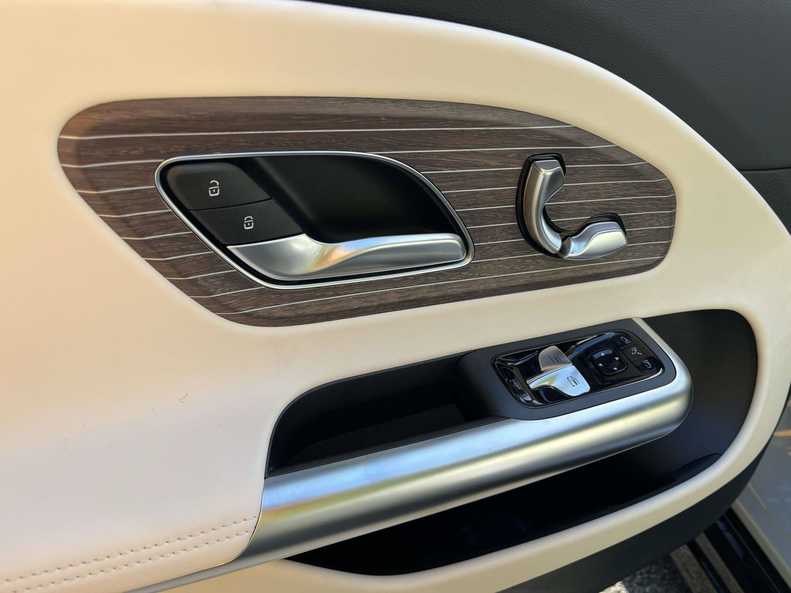 New 2027 Mercedes-Benz CLA 220 image 17
