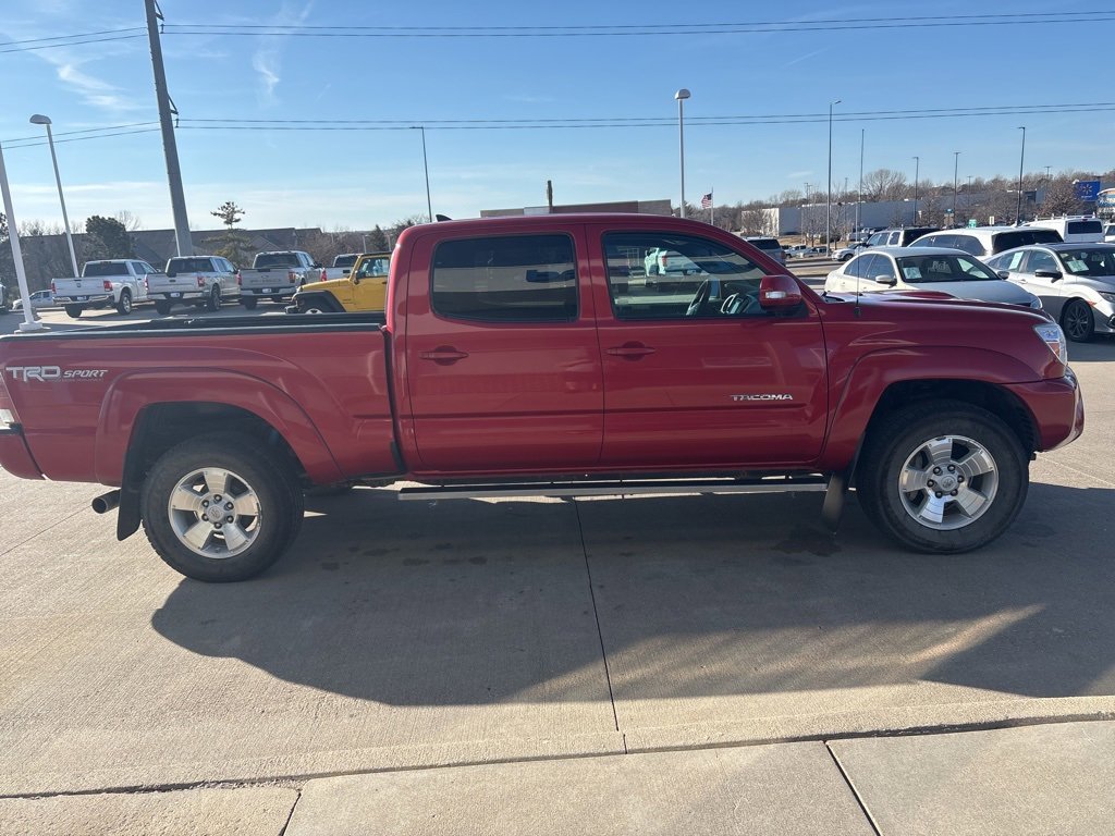 Used 2015 Toyota Tacoma 4x4 Double Cab image 4
