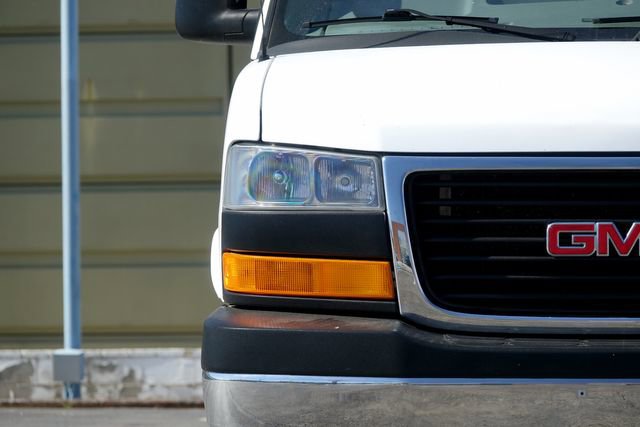 Used 2017 GMC Savana 2500 2500 image 5