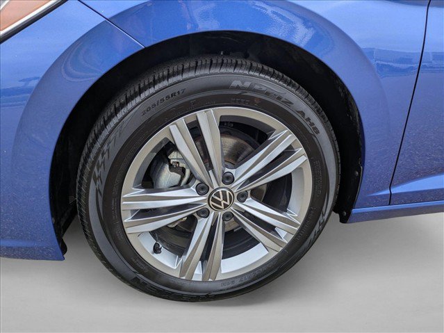 Used 2024 Volkswagen Jetta SE FWD image 22