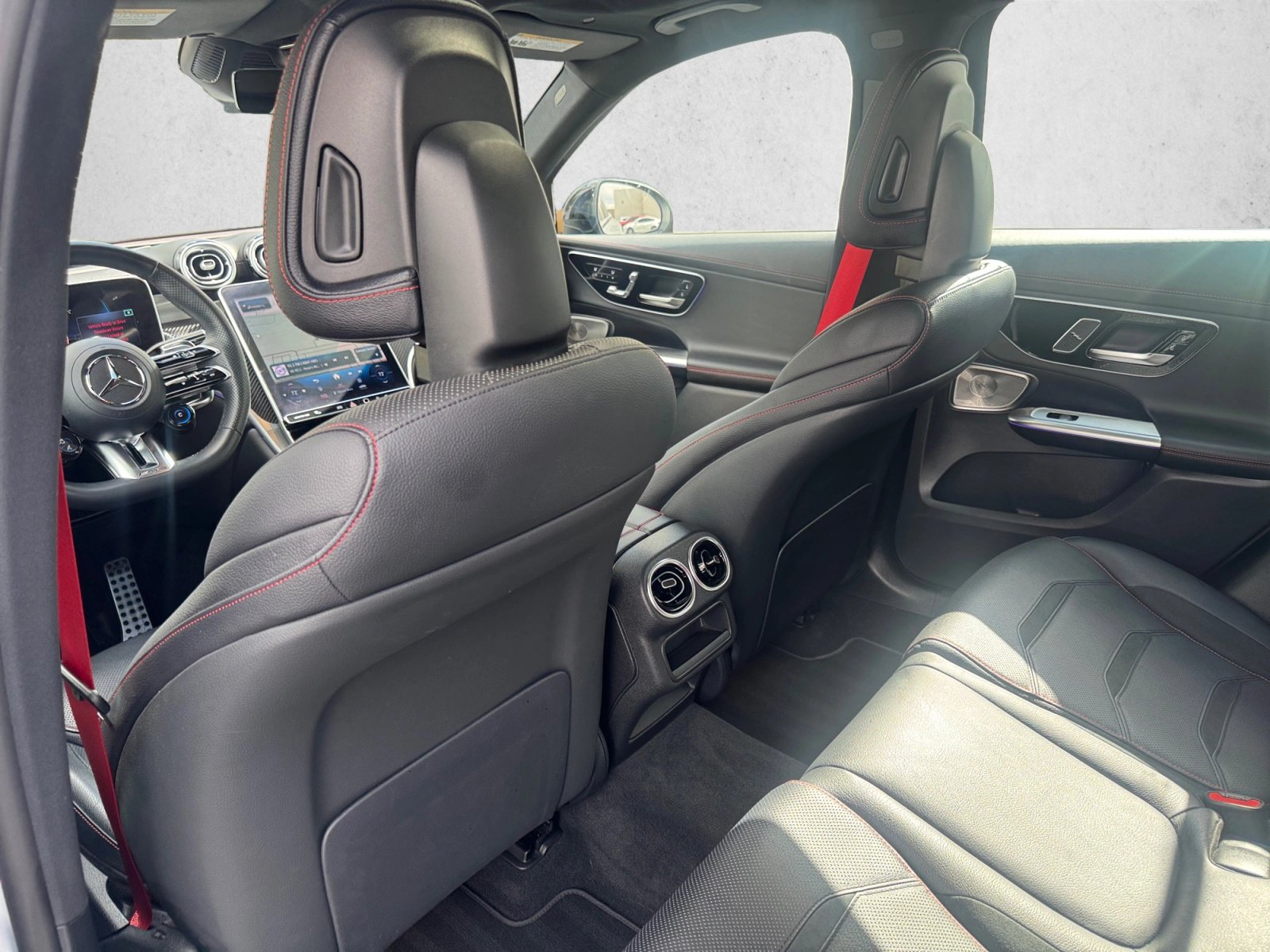 Certified 2024 Mercedes-Benz GLC 43 AMG 4MATIC image 19