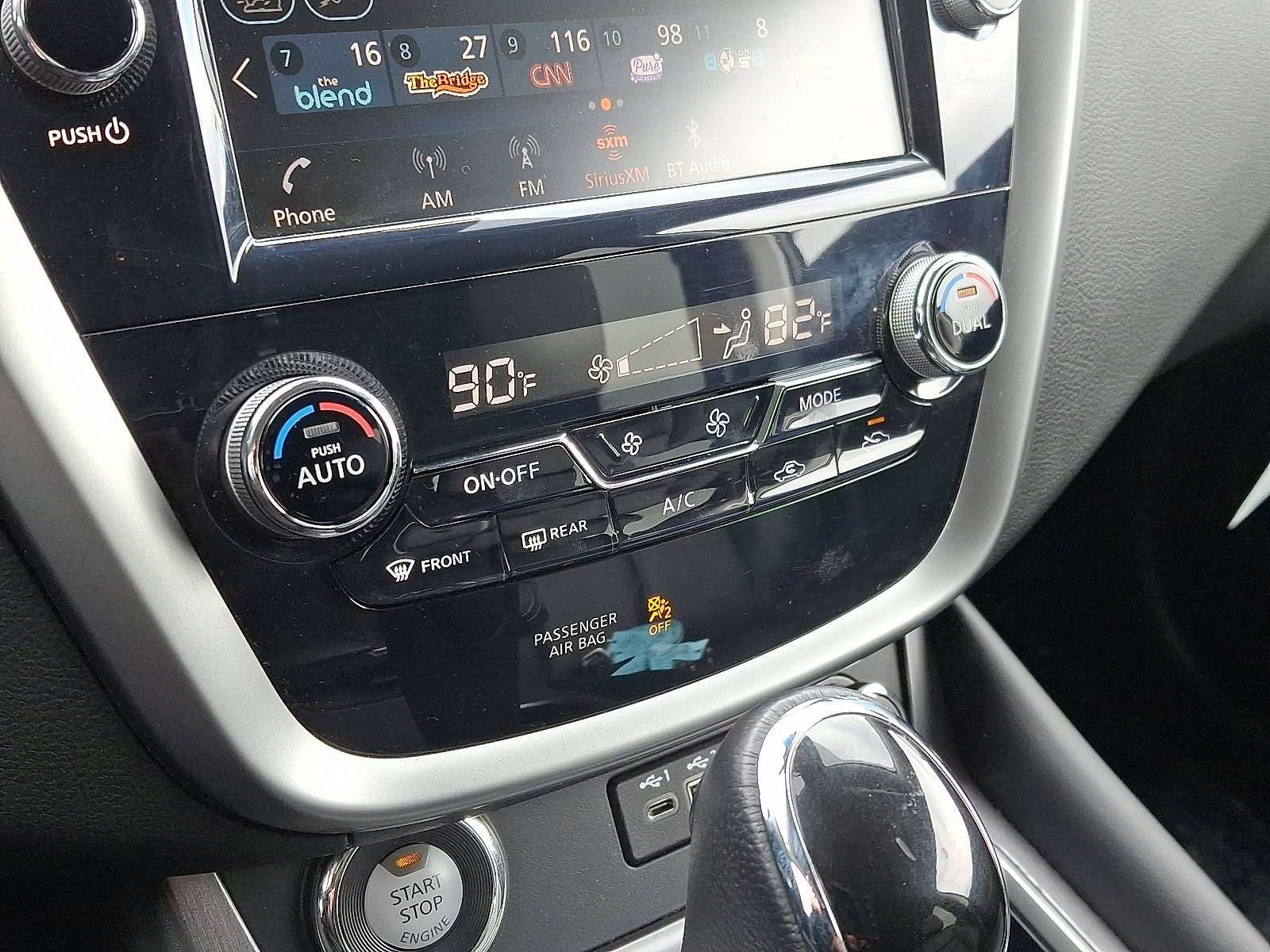 Used 2024 Nissan Murano SV w/ SV Midnight Edition Package image 15