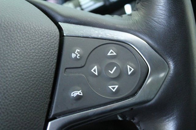 Used 2022 Chevrolet Traverse RS image 18