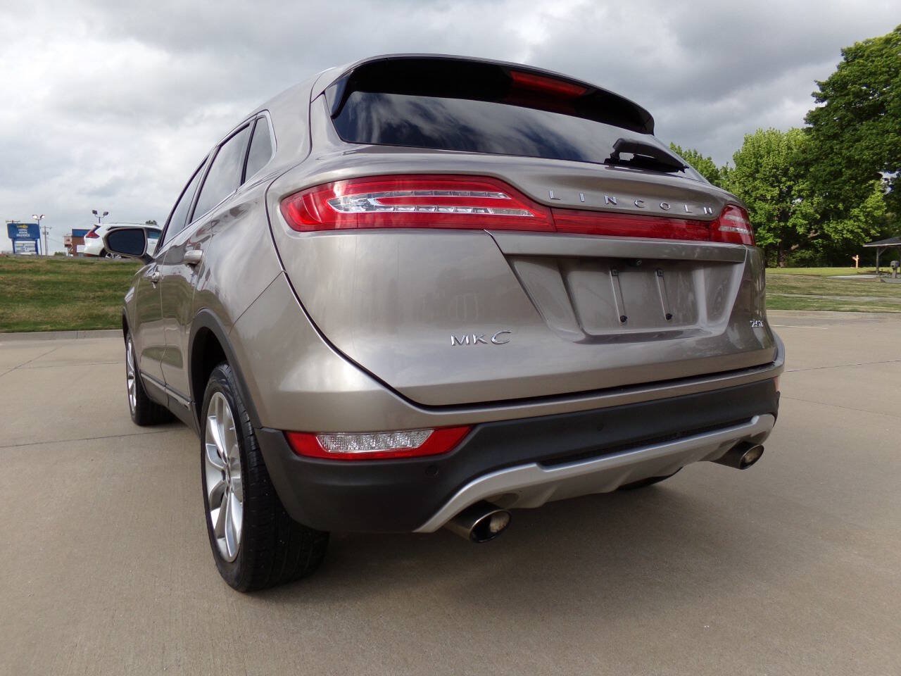 Used 2018 Lincoln MKC Select w/ Select Plus Package FWD image 29