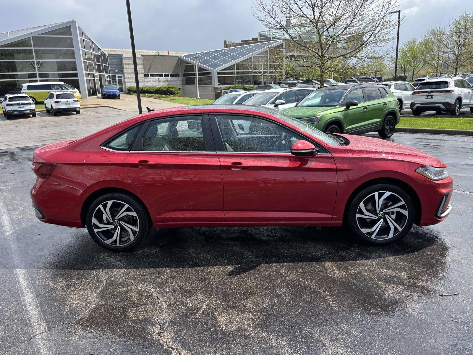 New 2026 Volkswagen Jetta SEL FWD image 4