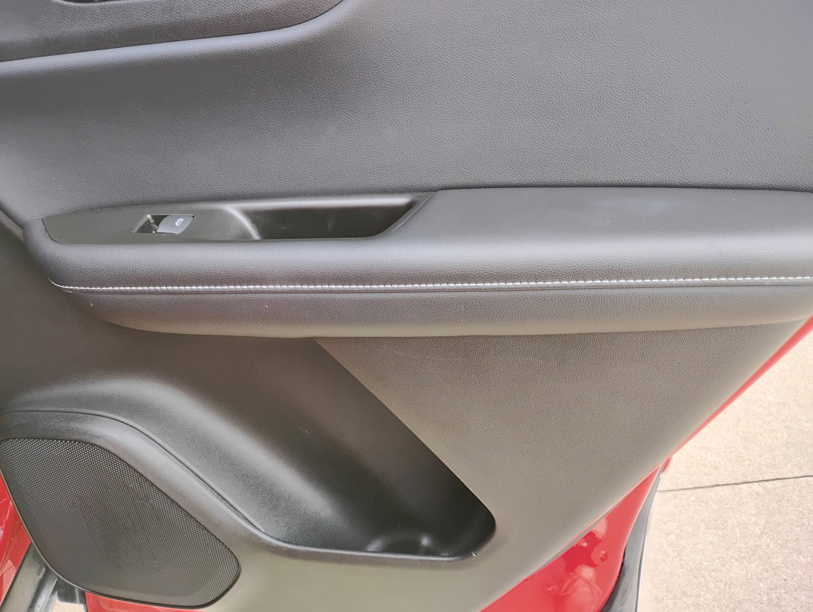 Used 2024 Chevrolet Blazer LT image 21