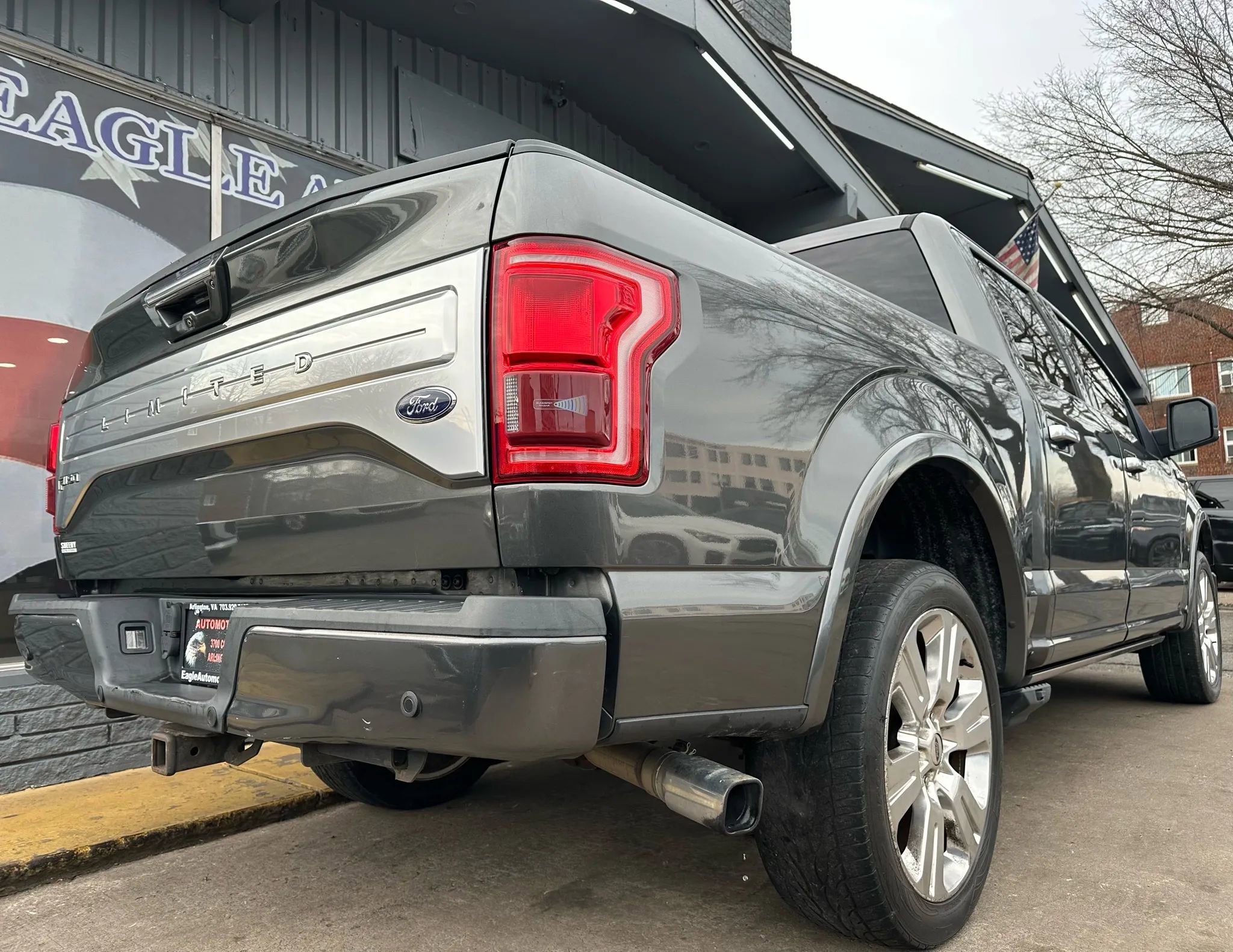 Used 2016 Ford F150 Limited w/ Trailer Tow Package image 3