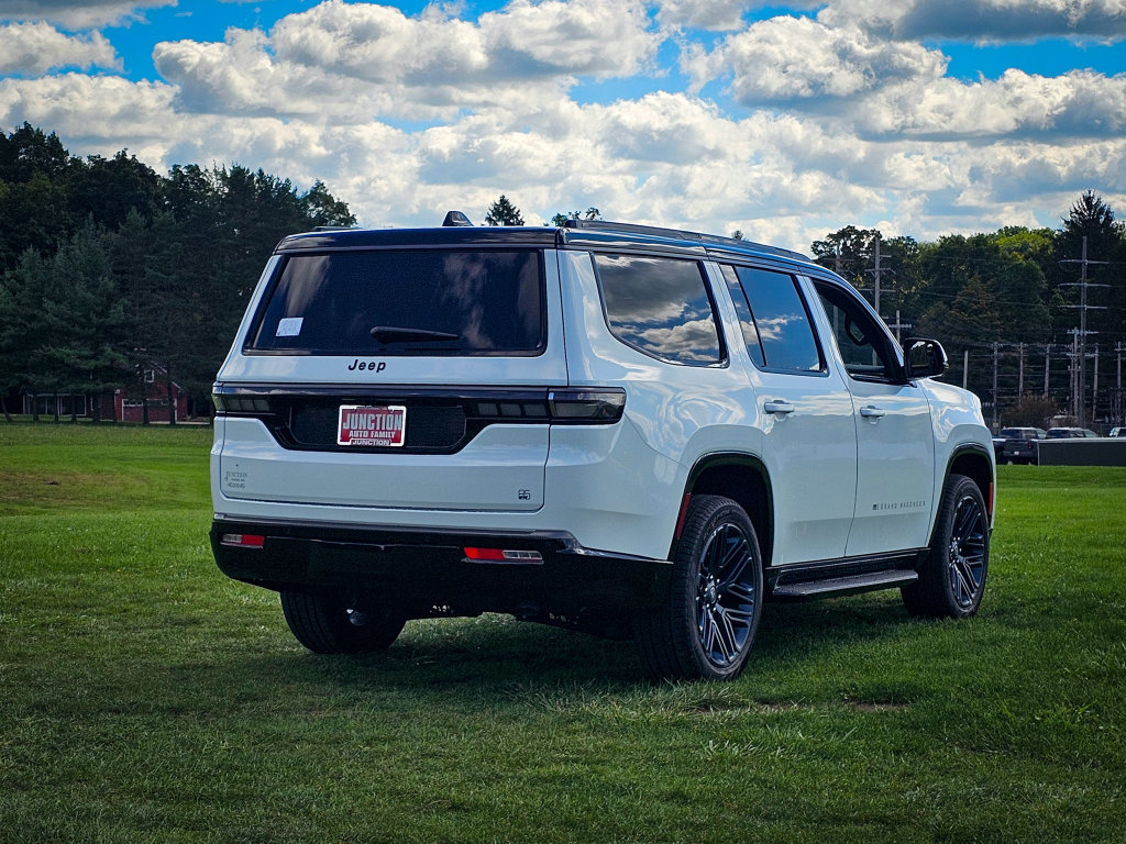 New 2026 Jeep Grand Wagoneer 4WD image 3