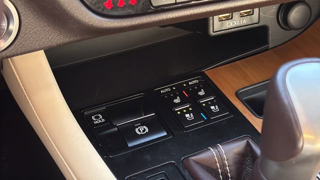 Used 2020 Lexus RX 350 AWD w/ Premium Package image 31