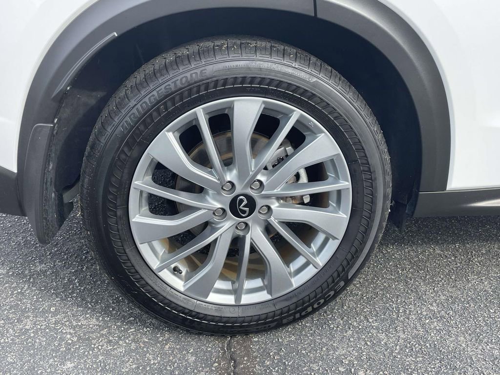 Used 2025 INFINITI QX50 Pure image 7