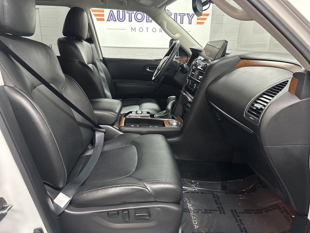 Used 2022 Nissan Armada SL w/ Captain's Chairs Package image 21