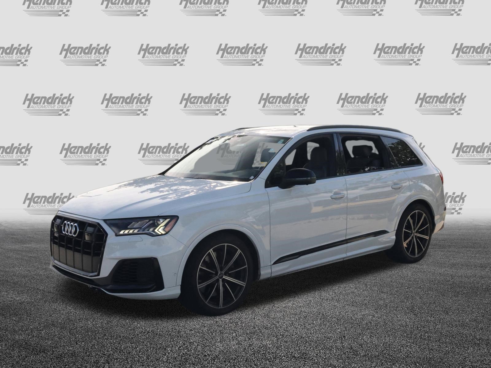 Used 2021 Audi SQ7 Premium Plus w/ Executive Package AWD/4WD image 5