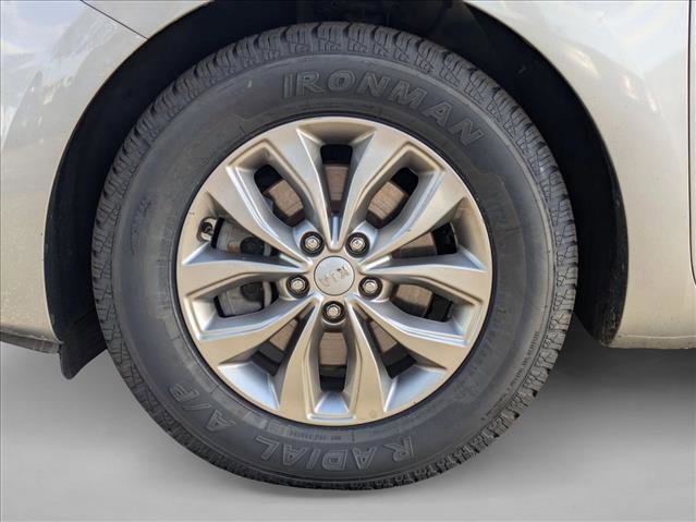 Used 2019 Kia Sedona LX image 22