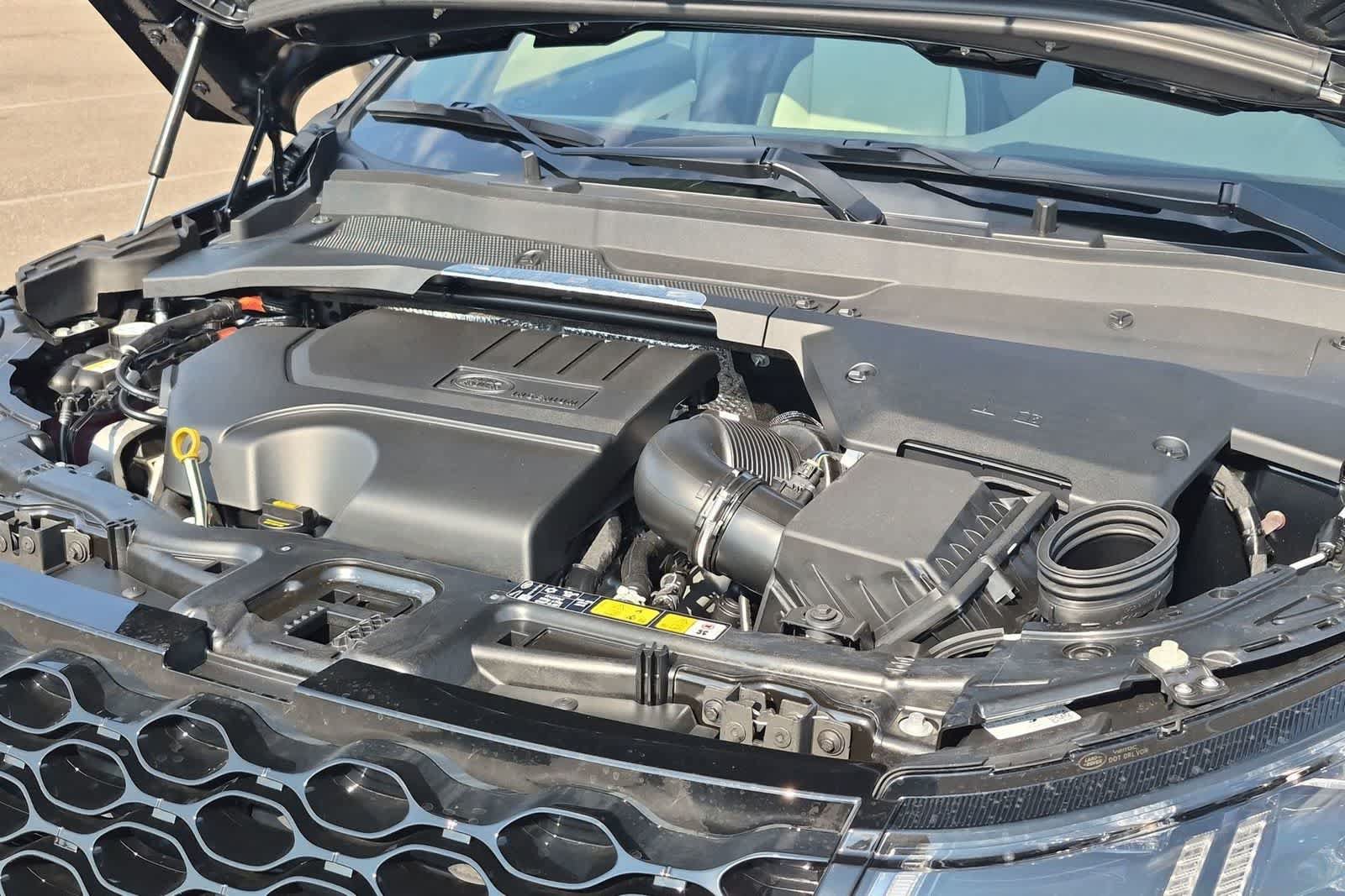 New 2026 Land Rover Discovery Sport Landmark AWD/4WD image 14