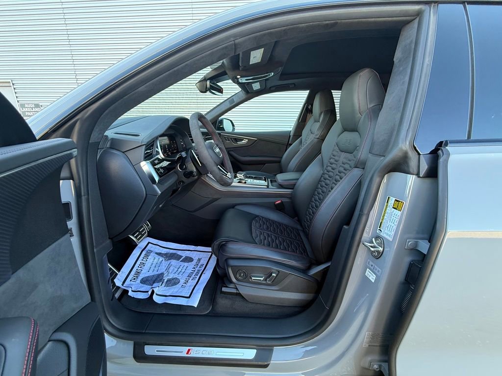 Used 2024 Audi RS Q8 w/ Black Optic Package image 15