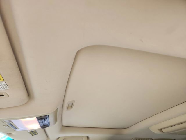 Used 2009 Lexus LX 570 4WD image 33