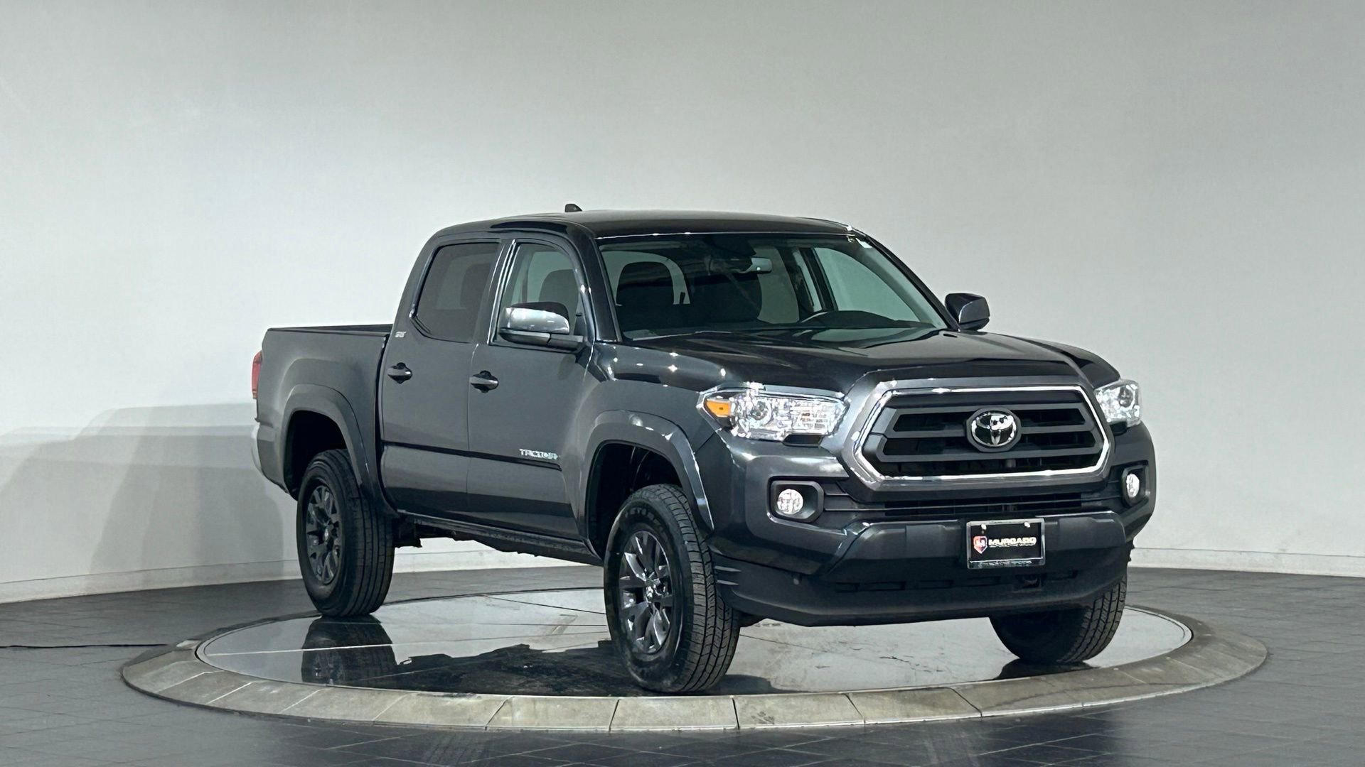 Used 2023 Toyota Tacoma SR5 AWD/4WD video 2