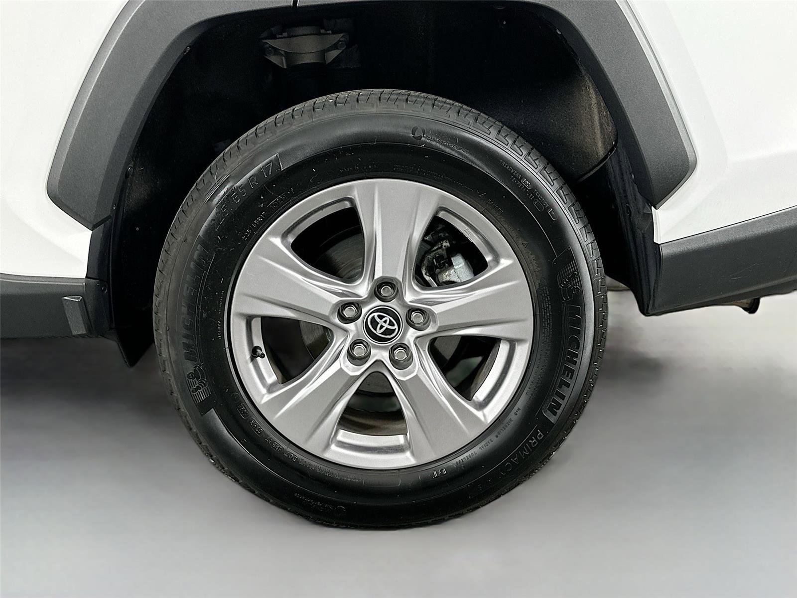 Certified 2025 Toyota RAV4 XLE image 28