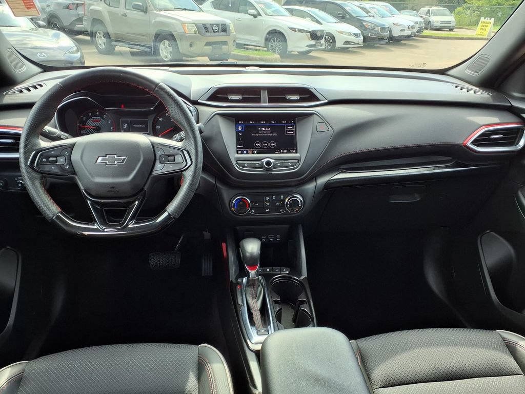 Used 2022 Chevrolet TrailBlazer RS FWD image 9