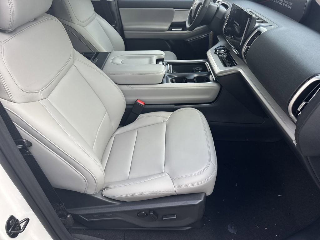 New 2026 Ford Expedition Max Active RWD image 13