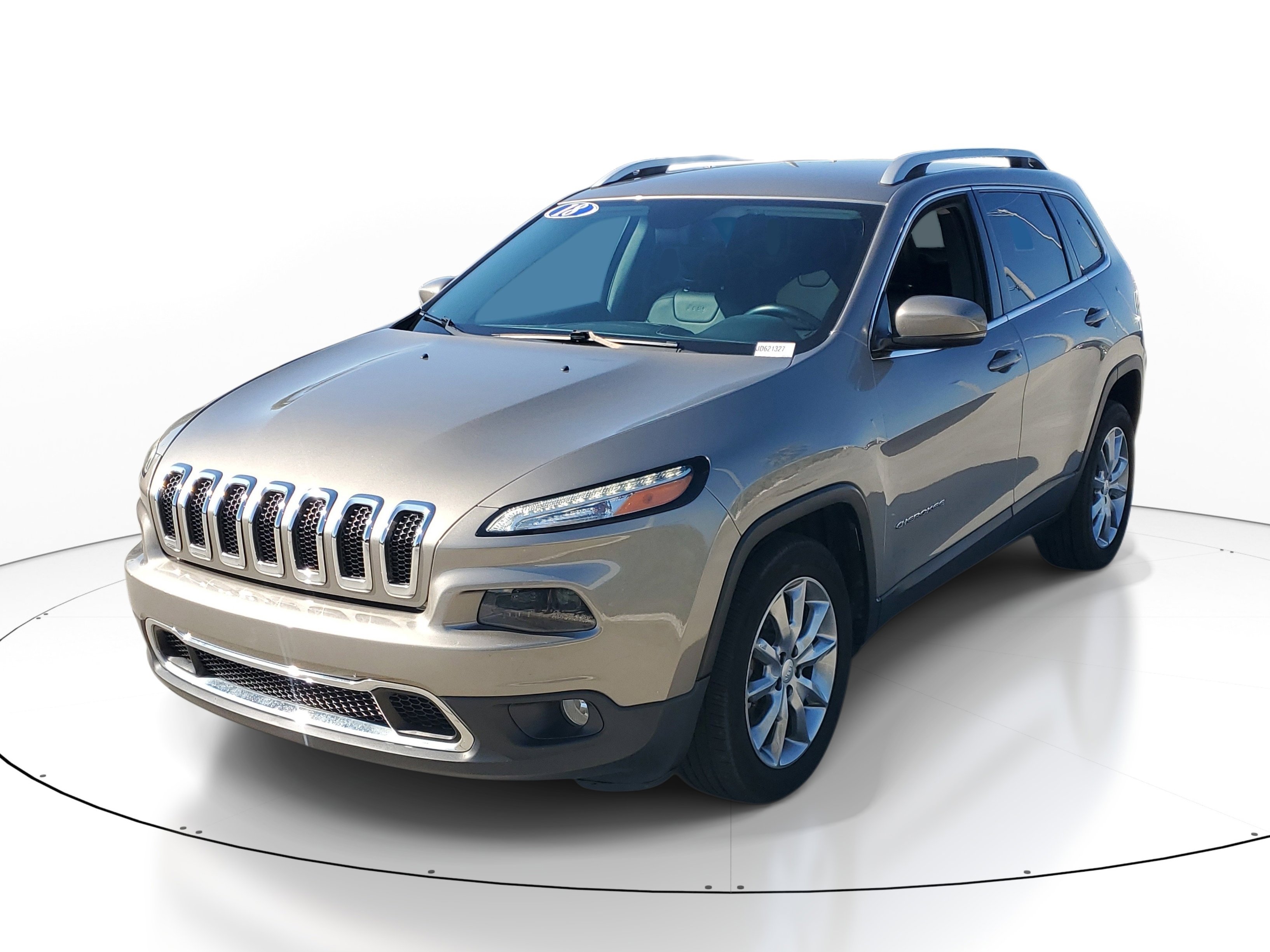 Used 2018 Jeep Cherokee Limited FWD image 3