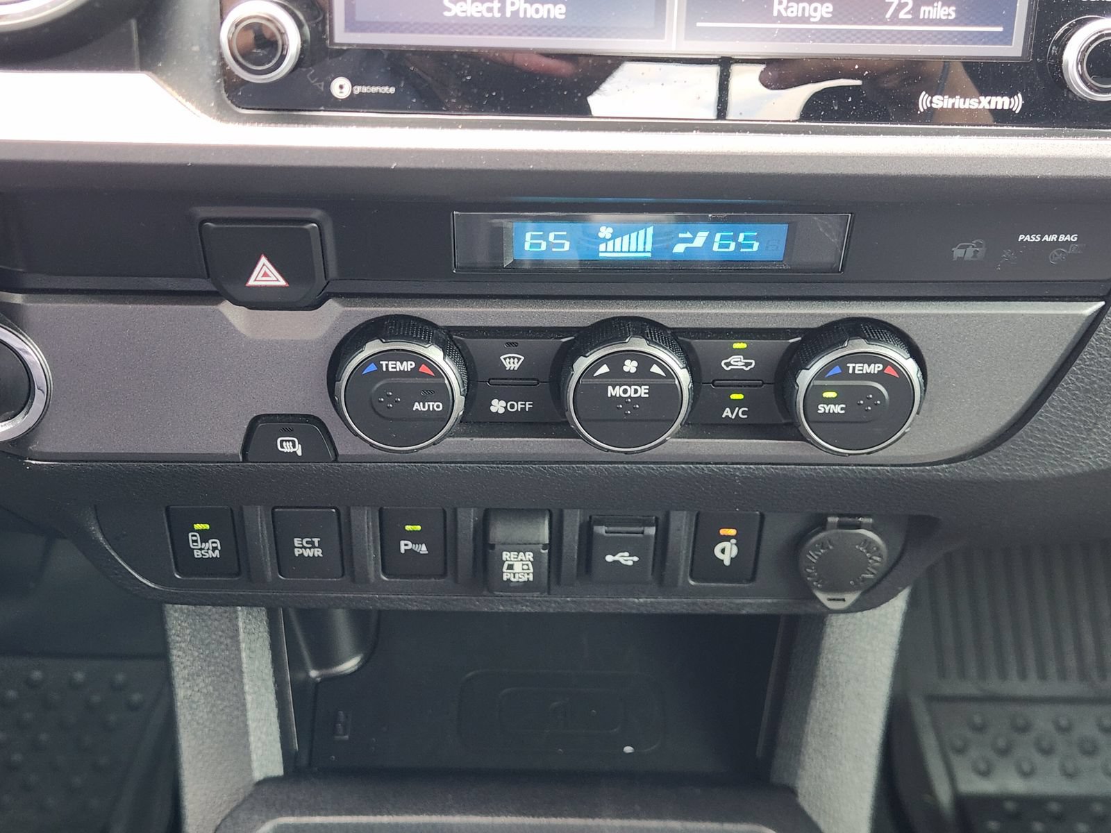 Used 2023 Toyota Tacoma TRD Sport w/ Technology Package RWD image 22