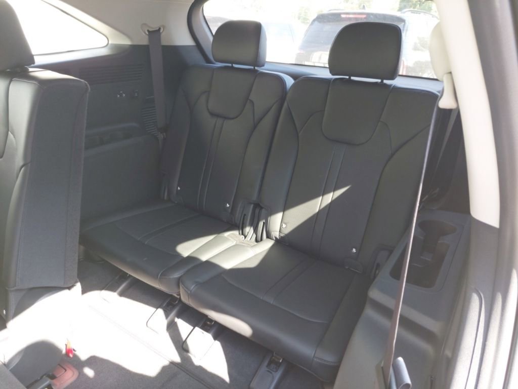 New 2026 Kia Sorento EX image 18