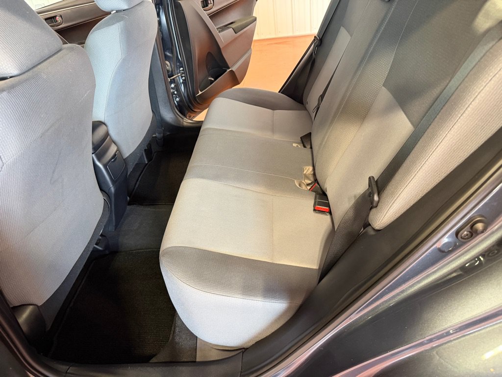 Used 2015 Toyota Corolla L FWD image 20