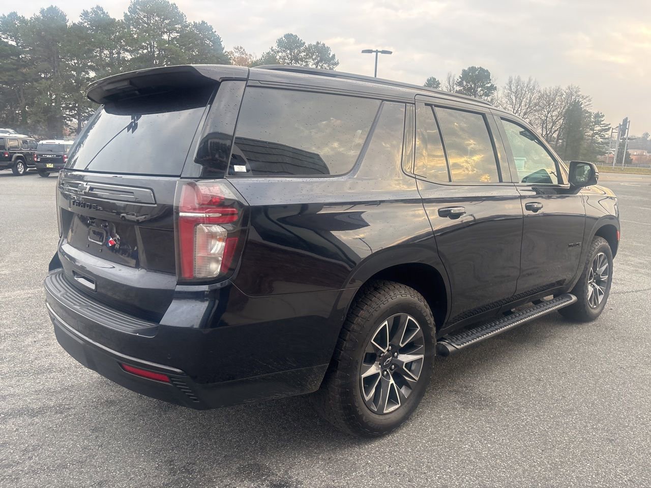 Used 2023 Chevrolet Tahoe Z71 w/ Luxury Package image 8