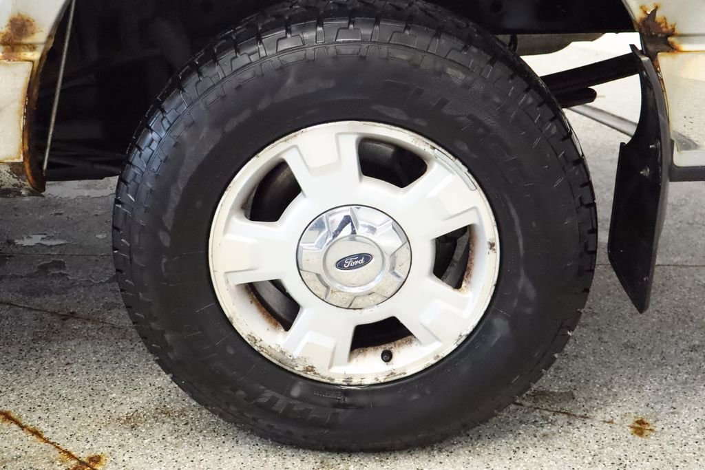 Used 2014 Ford F150 XLT w/ Equipment Group 301A Mid image 12