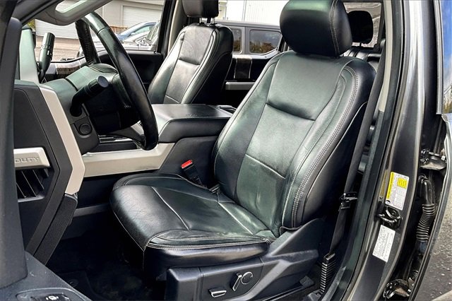 Used 2017 Ford F250 Lariat w/ Lariat Ultimate Package image 27