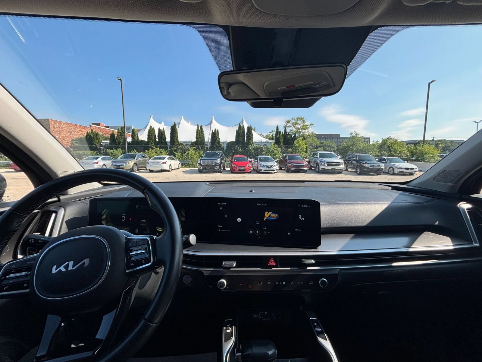 Used 2024 Kia Sorento S FWD image 36