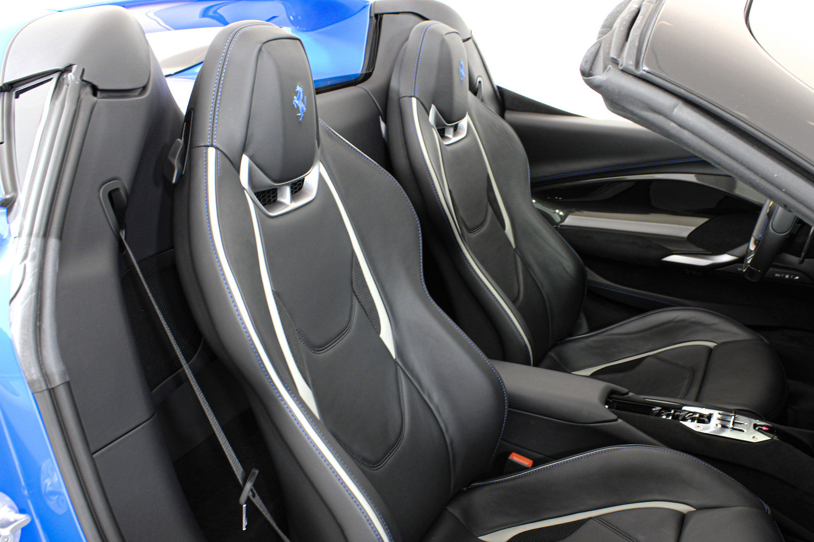 Certified 2024 Ferrari 296 GTS RWD image 23