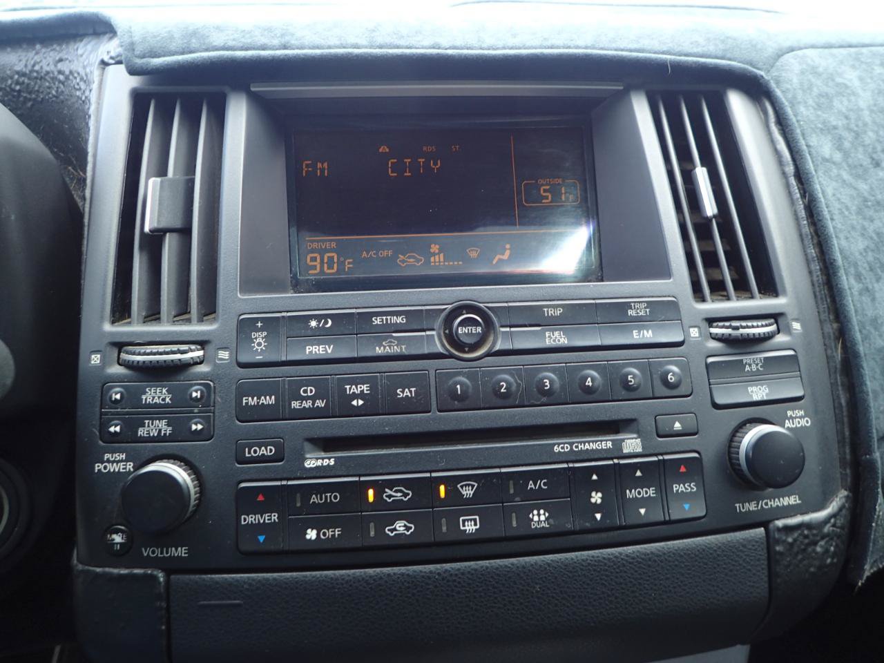 Used 2004 INFINITI FX35 AWD w/ Touring Pkg image 18