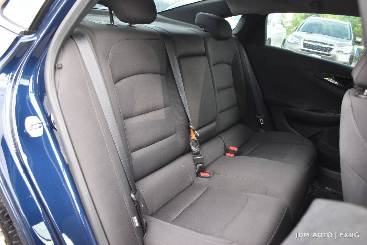 Used 2019 Chevrolet Malibu LT w/ LPO, Convenience Package 2 FWD image 15