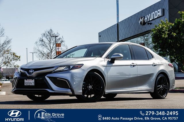 Used 2022 Toyota Camry XSE w/ Navigation Upgrade Package video 1