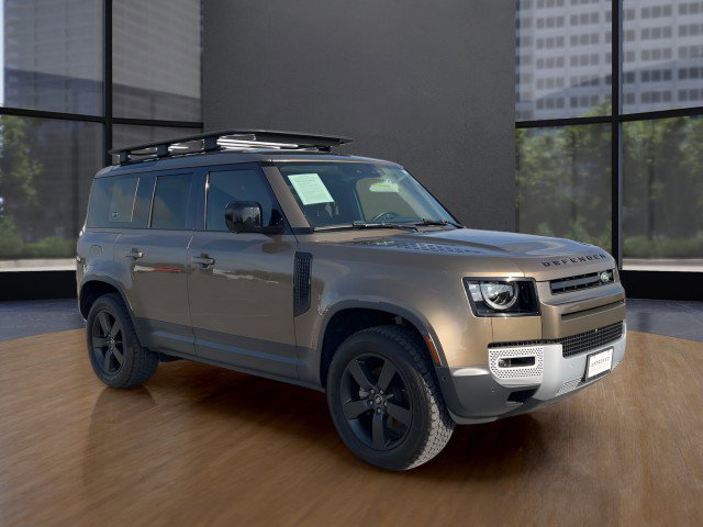 Used 2024 Land Rover Defender 110 S image 7