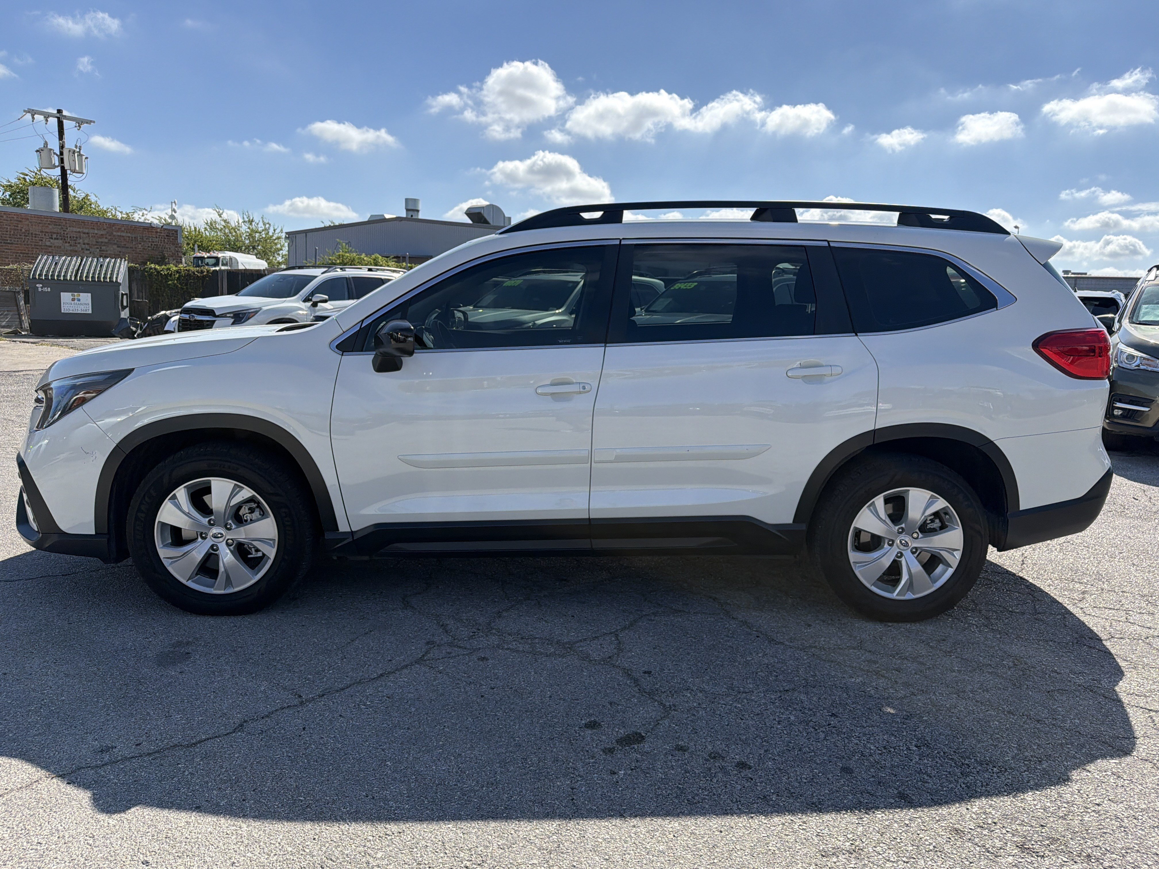 Certified 2023 Subaru Ascent 8-Passenger AWD/4WD image 6