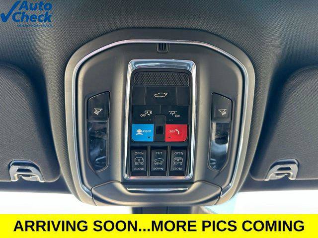 Certified 2024 Jeep Wagoneer Series II AWD/4WD image 24