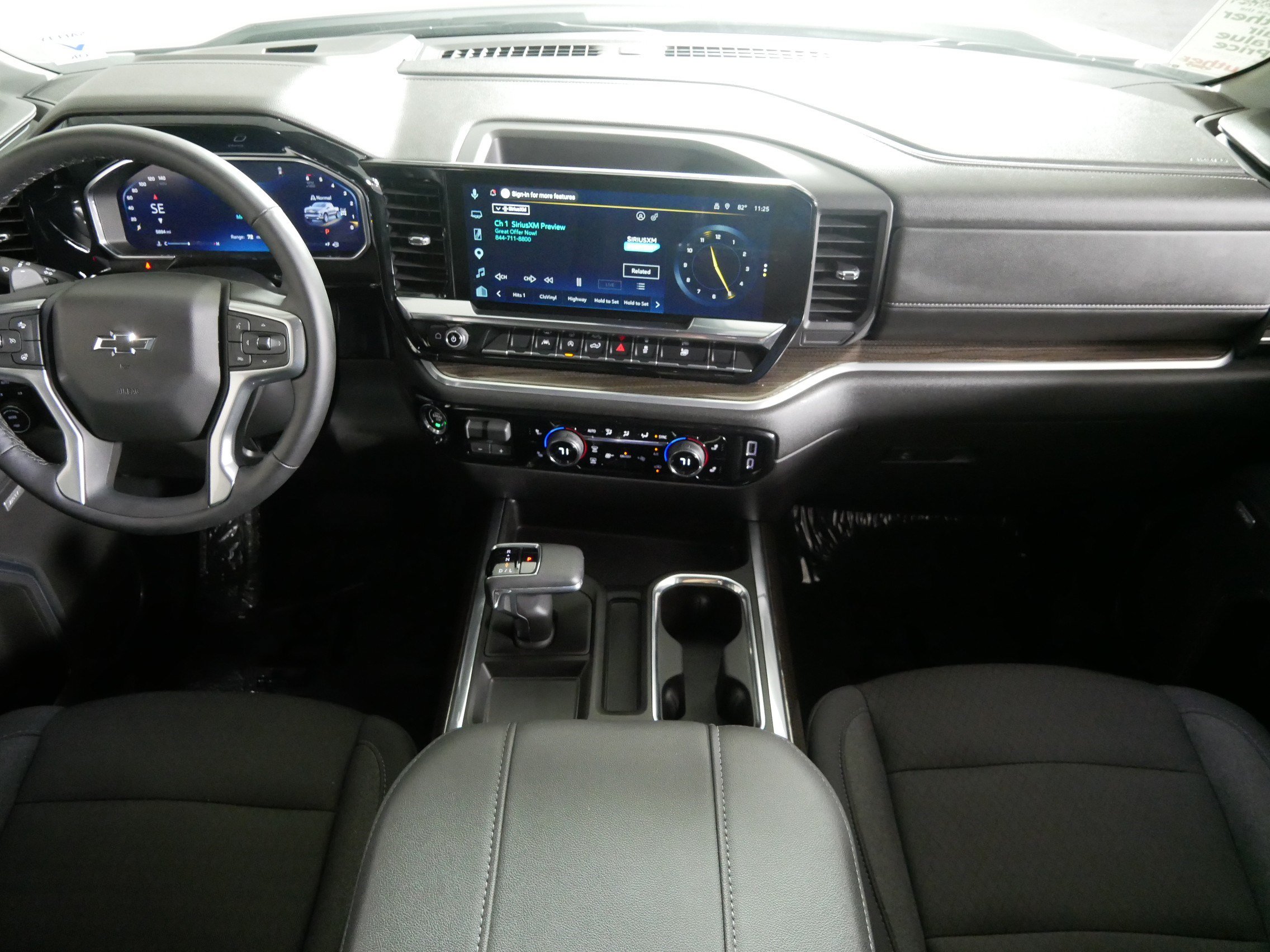 Used 2026 Chevrolet Silverado 1500 RST w/ All Star Edition Plus AWD/4WD image 10