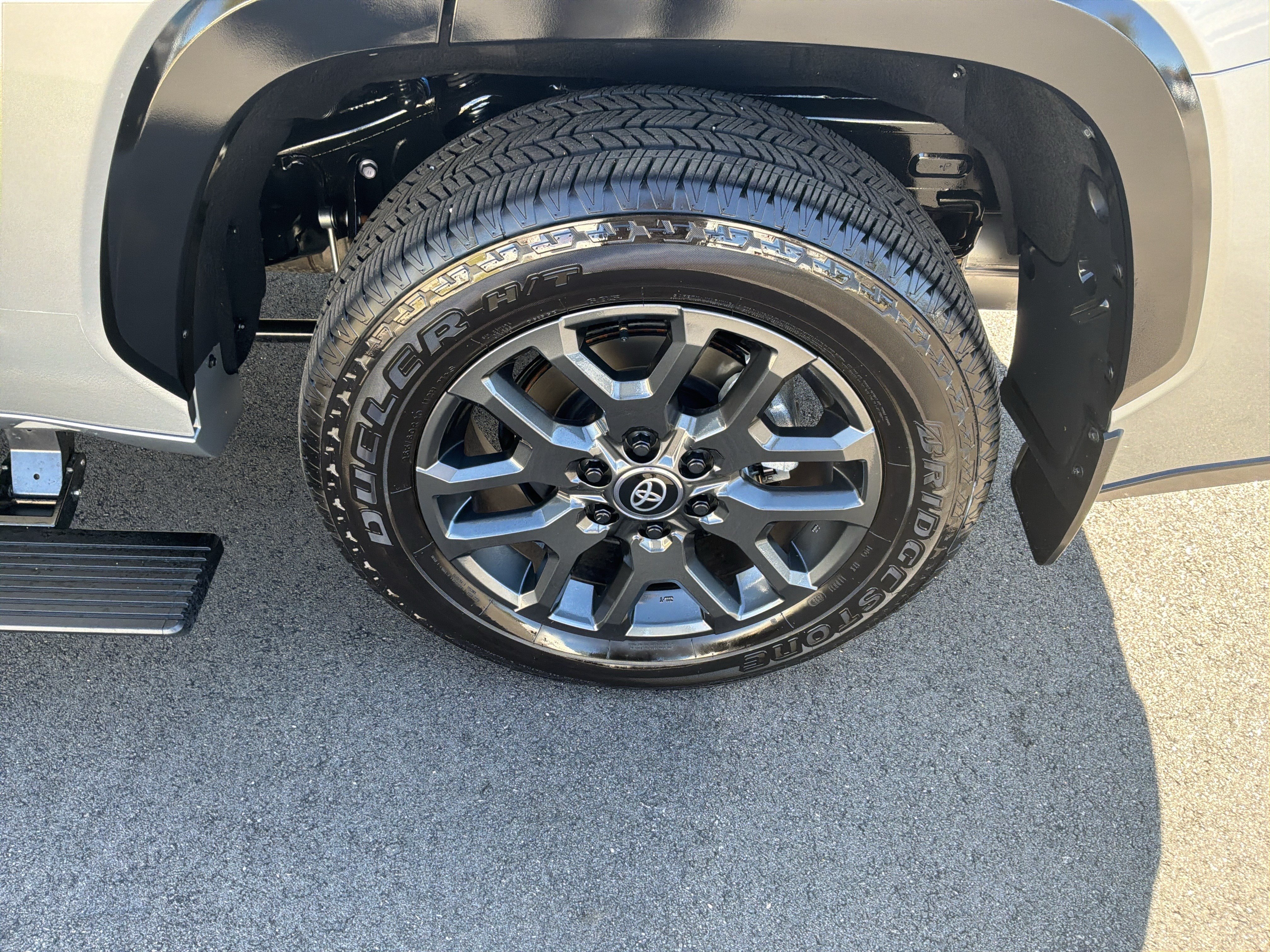 Used 2026 Toyota Sequoia Platinum AWD/4WD image 13