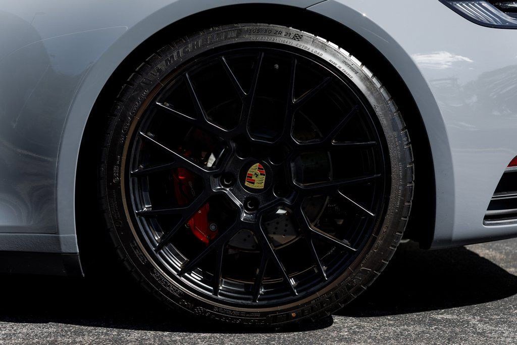 Used 2024 Porsche 911 Carrera S image 23